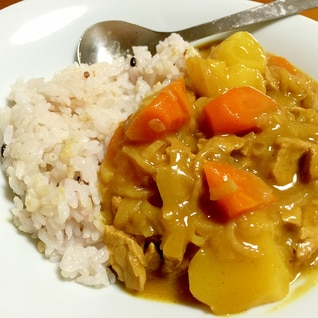 カレー粉で手作りカレー